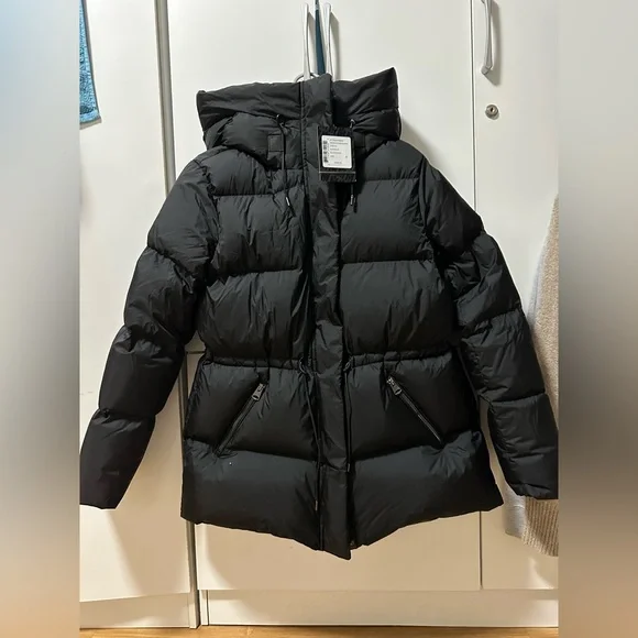 Mackage Freya Hooded Down Jacket Women Large